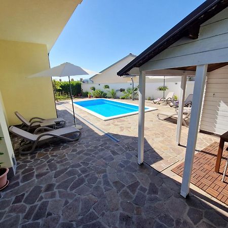House Vertel Матульи Экстерьер фото