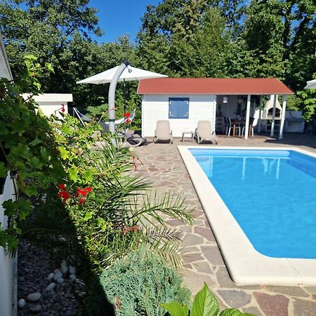 House Vertel Матульи Экстерьер фото